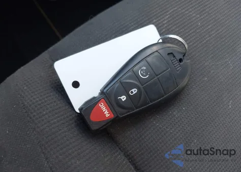 2012 Jeep Grand Cherokee Laredo z USA, uszkodzony, nr VIN 1C4RJFAG3CC154658